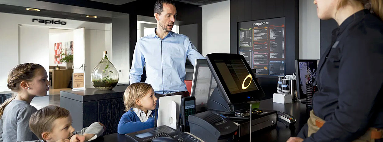 © Foto: hofvansaksen.nl - Snackrestaurant Rapido